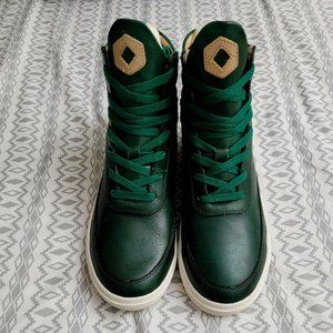 SixHundredFour "Cambie Hi" hightop sneakers in Smooth Ivy color. Size 5.5. NIB